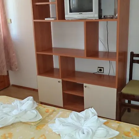 Kyshta Za Gosti Pri Krystyo I Vanya Gasthof Rawda